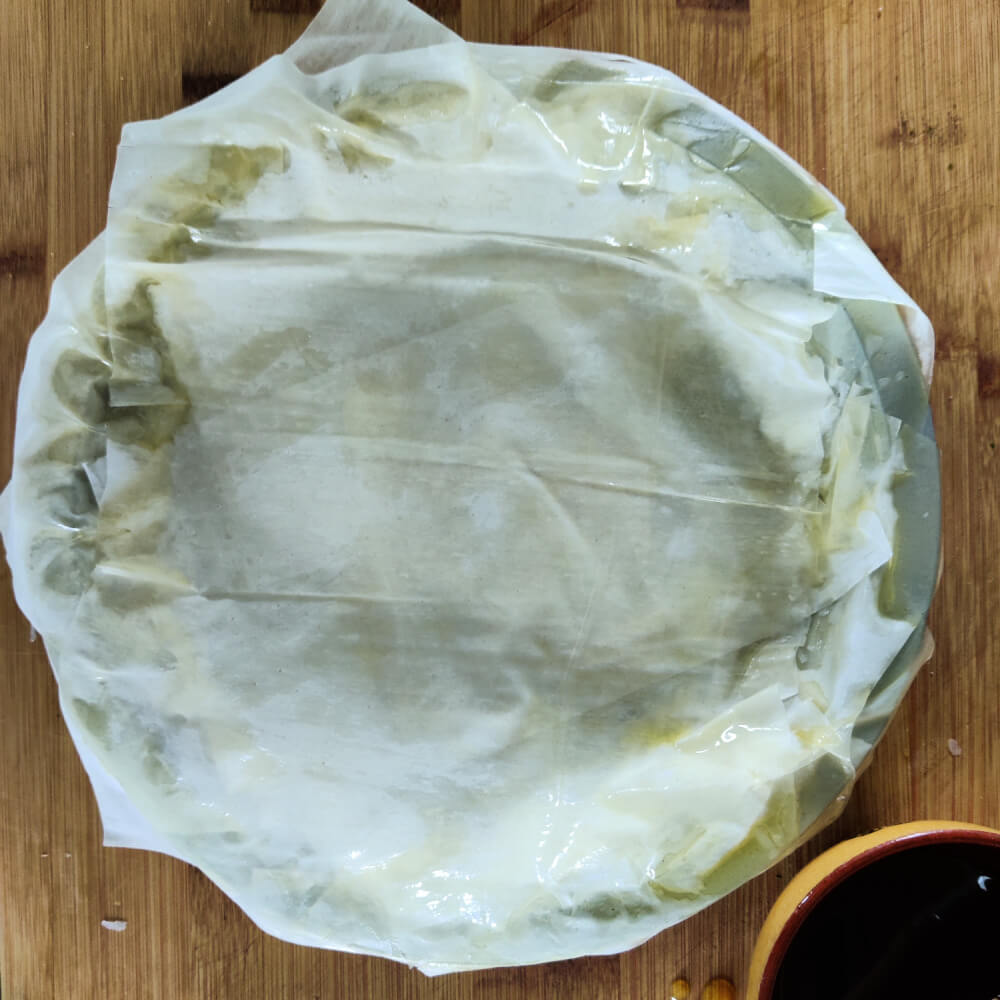 phyllo dough in pie plate